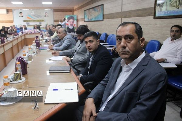 نشست مشترک معاون پرورشی و فرهنگی اداره کل آموزش و پرورش استان بوشهر با تیم بازرسی ستاد مبارزه با مواد مخدر کشور