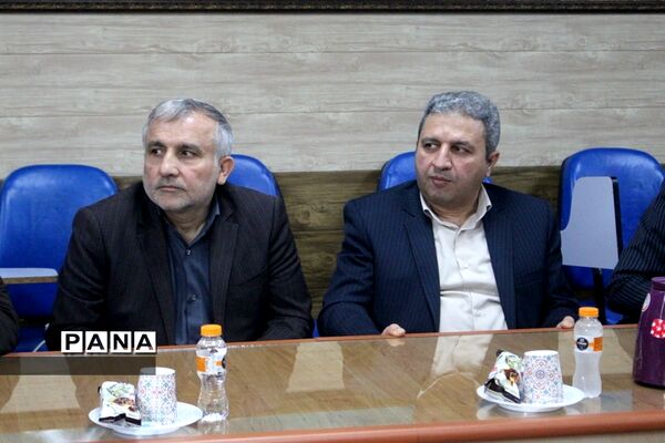 نشست مشترک معاون پرورشی و فرهنگی اداره کل آموزش و پرورش استان بوشهر با تیم بازرسی ستاد مبارزه با مواد مخدر کشور