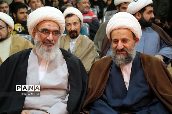 همایش فعالان فرهنگی، سیاسی و اجتماعی در قرچک