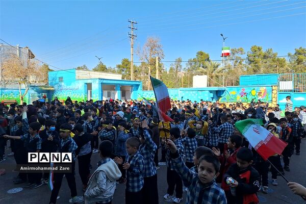 جشن میلاد حضرت زهرا(س) در دبستان های ناحیه 3 شیراز