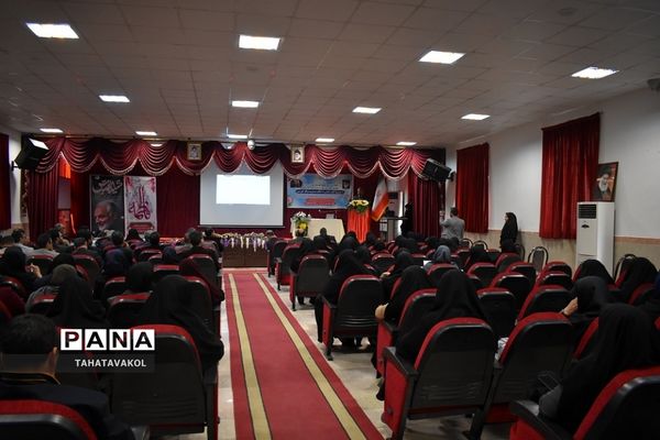 سلسله نشست‌های تعاملی مدیرکل آموزش و پرورش شهرستان‌های استان تهران  با مدارس دولتی ۱۴ دی در شهرستان پردیس