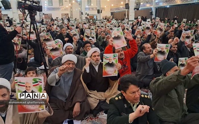 حضور حماسی مردم ولایت‌مدار تربت‌جام در چهارمین سالگرد شهید‌سلیمانی‌/ فیلم