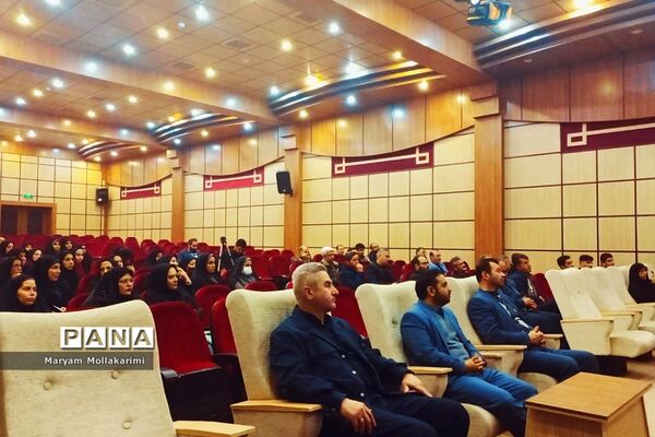 سلسله جلسات نشست‌ با مدیران مناطق ۲۱ گانه شهرستان‌های استان تهران در منطقه دماوند