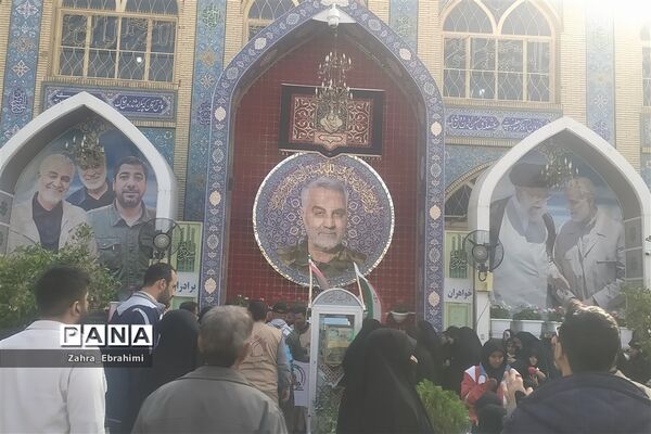 حال و هوای گلزار شهدای کرمان بعد از حادثه تروریستی