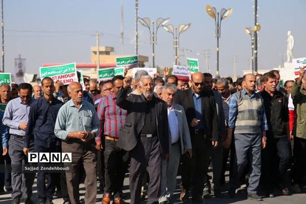 مردم تنگستان حمله تروریستی کرمان را محکوم کردند