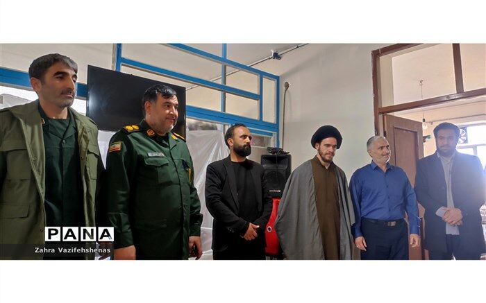 بهشت زیر پای مادران است/ فیلم