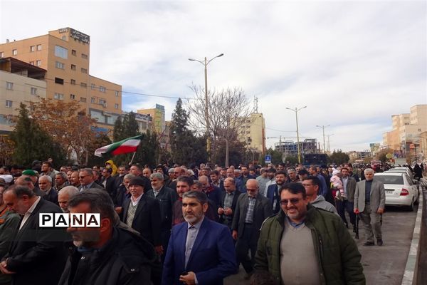 برگزاری نماز جمعه و محکوم کردن جنایت تروریستی کرمان در مصلی پرند