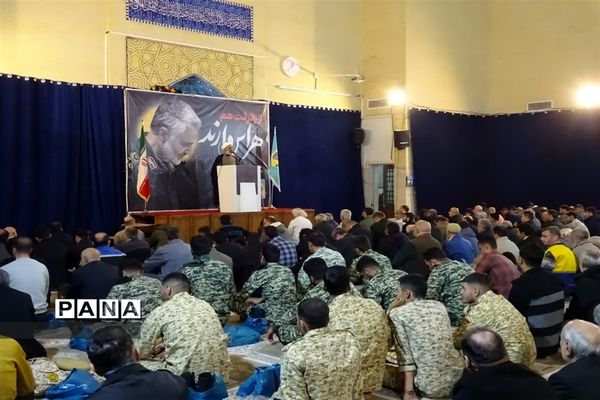 برگزاری نماز جمعه و محکوم کردن جنایت تروریستی کرمان در مصلی پرند