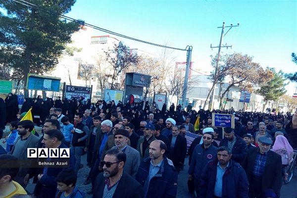 راهپیمایی مردم شیروان در محکومیت حمله تروریستی  گلزار شهدای کرمان