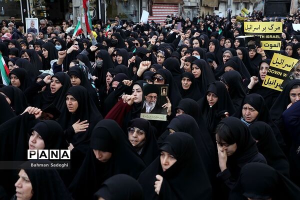 تشییع پیکر دانشجومعلم شهیده فائزه رحیمی