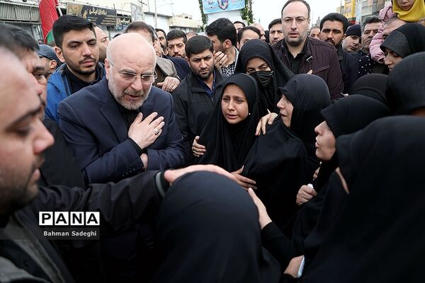 تشییع پیکر دانشجومعلم شهیده فائزه رحیمی