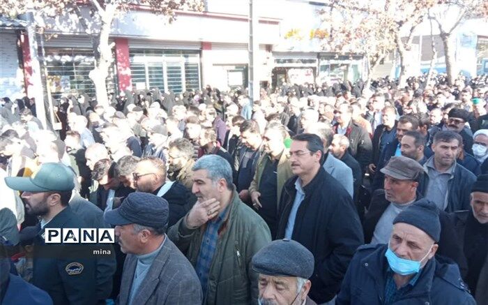 مردم شیروان‌ در محکومیت جنایت تروریستی کرمان به پا خاستند