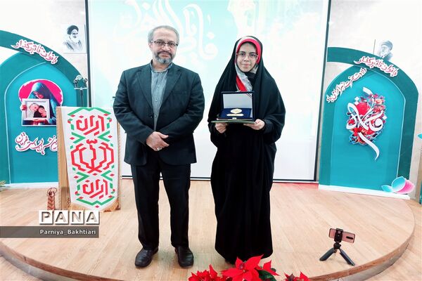 تقدیر از دانش‌آموزان افتخارآفرین تربت جام در جشنواره کشوری بهیندخت
