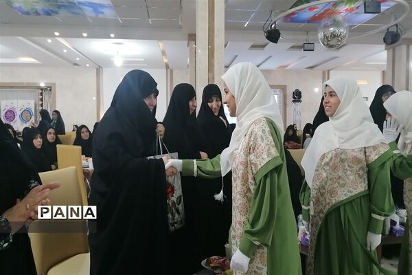 مراسم گرامیداشت مقام زن به همت امور بانوان اداره کل استان خراسان
