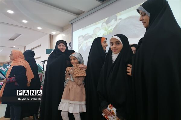 مراسم گرامیداشت مقام زن به همت امور بانوان اداره کل استان خراسان