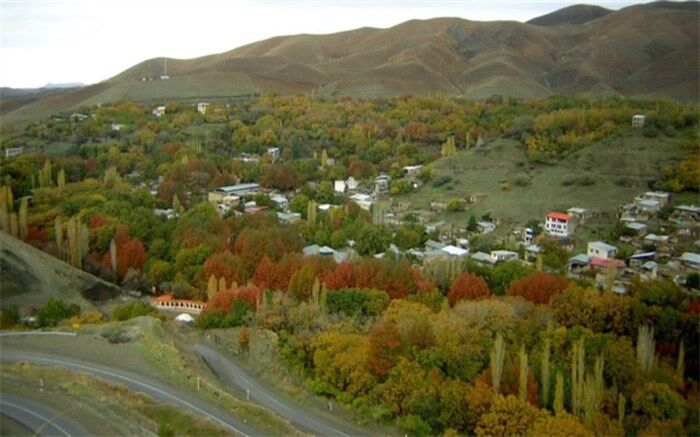 برغان چهاردهمین روستای برتر هدف گردشگری کشور شد