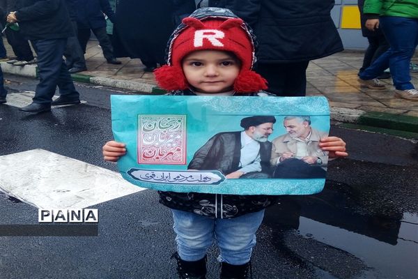 راهپیمایی مردم زنجان درحمایت از محکومیت حادثه تروریستی کرمان