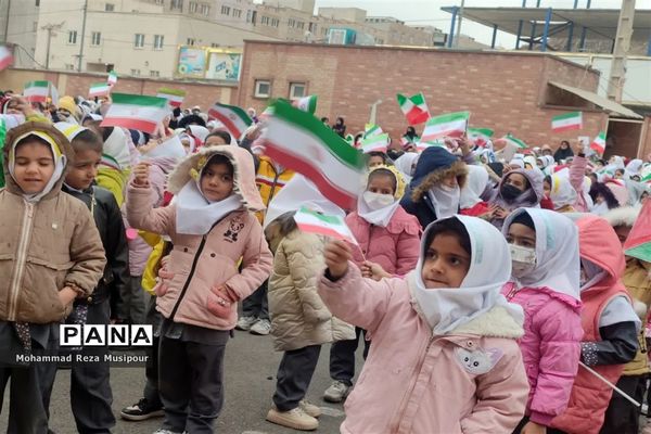 اجرای مراسم صبحگاه مقاومت در مدارس صفادشت