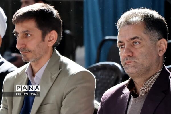 جشن تکلیف 1600 نفری دختران ناحیه یک بهارستان