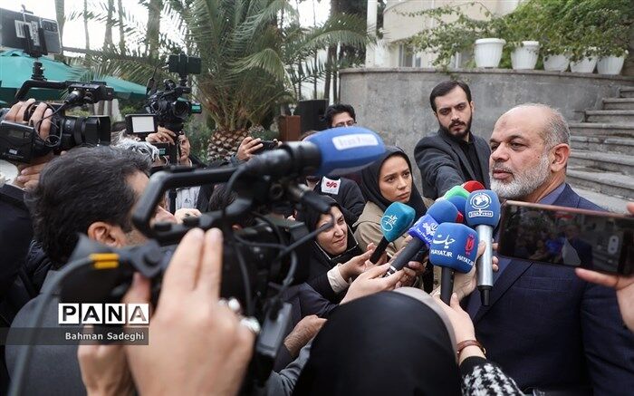 عوامل انتحاری کرمان به صورت غیرقانونی از مرز کشورهای همسایه وارد شده‌اند