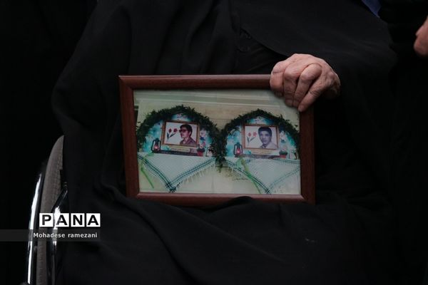 تشییع  شهدای حادثه تروریستی کرمان در مشهد مقدس