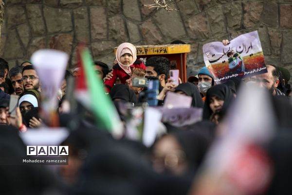 تشییع  شهدای حادثه تروریستی کرمان در مشهد مقدس