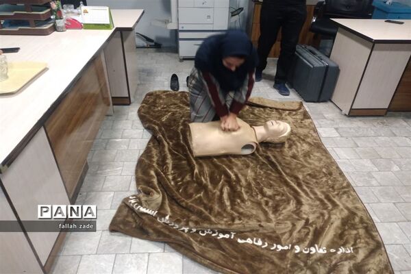 برگزاری کلاس آموزشی امداد و نجات
