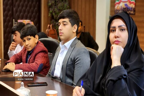 جلسه تقدیر از مجریان طرح تلاوت فاطمی در ناحیه یک بهارستان