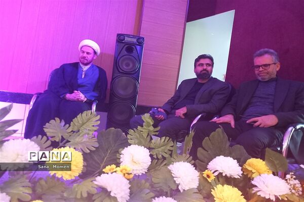 برگزاری جنگ جوانه ها درپایگاه شماره ۲ کانون استقلال ناحیه ۶