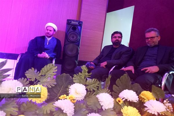 برگزاری جنگ جوانه ها درپایگاه شماره ۲ کانون استقلال ناحیه ۶