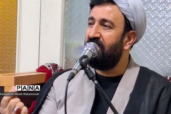 آیین بزرگداشت شهدای حمله تروریستی کرمان در فشافویه