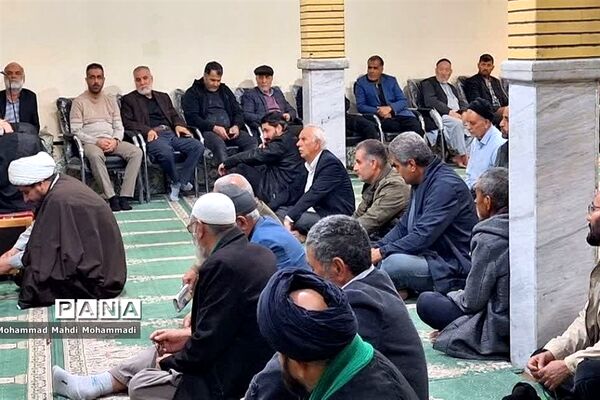 آیین بزرگداشت شهدای حمله تروریستی کرمان در فشافویه
