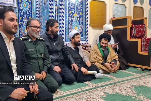 آیین بزرگداشت شهدای حمله تروریستی کرمان در فشافویه