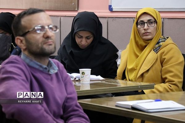 دوره توانمند و تربیت مربی اردویی در پاکدشت