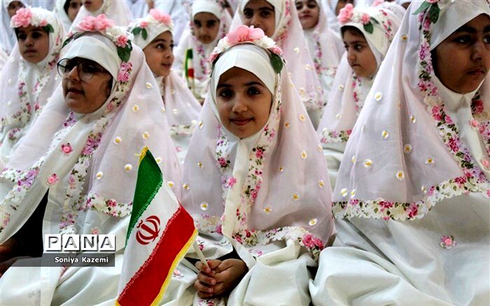 جشن تکلیف یک میلیون و 400 هزار دانش‌آموز تا پایان امسال برگزار می‌شود