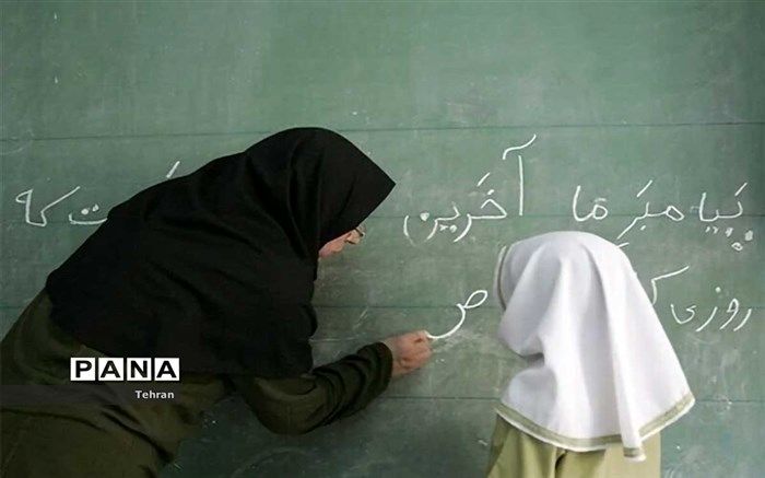 از تاثیر مهم حضور زنان در جامعه تا ایجاد نقطه امن توسط بانوان معلم