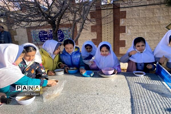 سوگواره شهدای دانش‌آموز کرمان در مدارس آباده