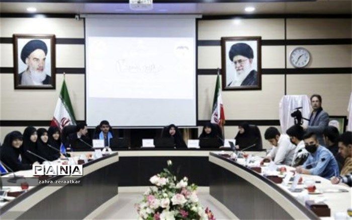 رونمایی از طرح دانش‌آموزی «میدان ۱۴۰۲» در مشهد