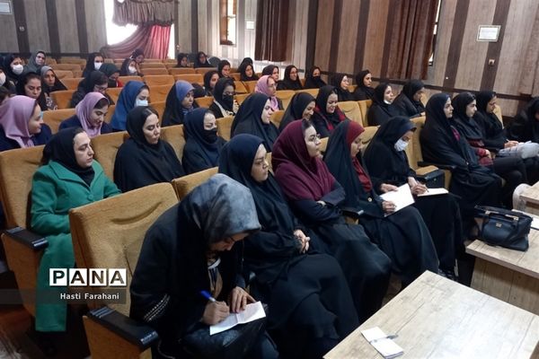 کارگاه شناسایی اختلالات عصبی و یادگیری در قرچک