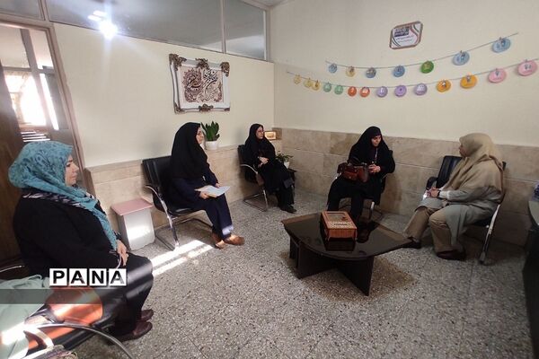 بازدید کارشناسی مشاوره  ازمدارس ناحیه یک شهرری