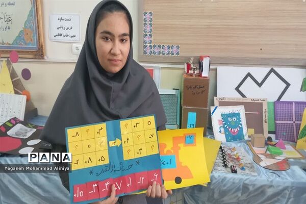 نمایشگاه خلاقیت‌های دانش‌آموزان آموزشگاه حضرت‌معصومه(س) اسلامشهر