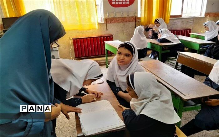 آینده‌سازی در کف مدرسه با نسخه بومی‌