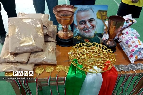 مسابقات درون مدرسه ای مدرسه قائم در نصیرشهر