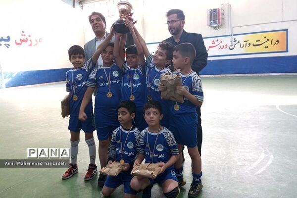 مسابقات درون مدرسه ای مدرسه قائم در نصیرشهر