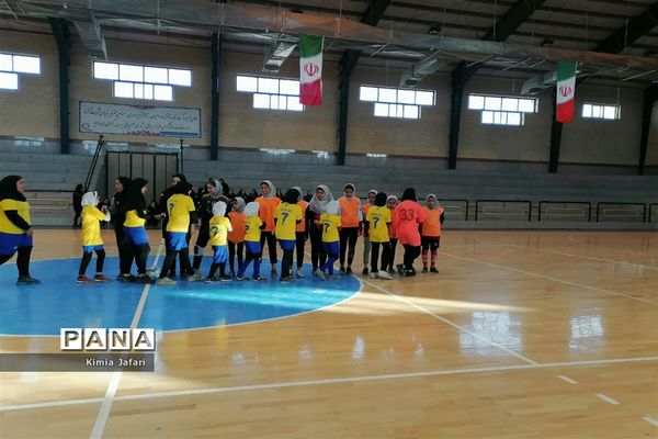 مسابقات فوتسال دانش‌آموزان دختر بافق