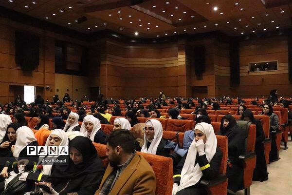 همایش بانوان تاثیرگذار عرصه تعلیم و تربیت