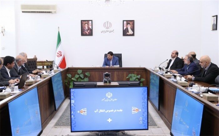 آب دریا تا اوایل سال آینده به اصفهان و تا پایان دولت به زاهدان می‌رسد