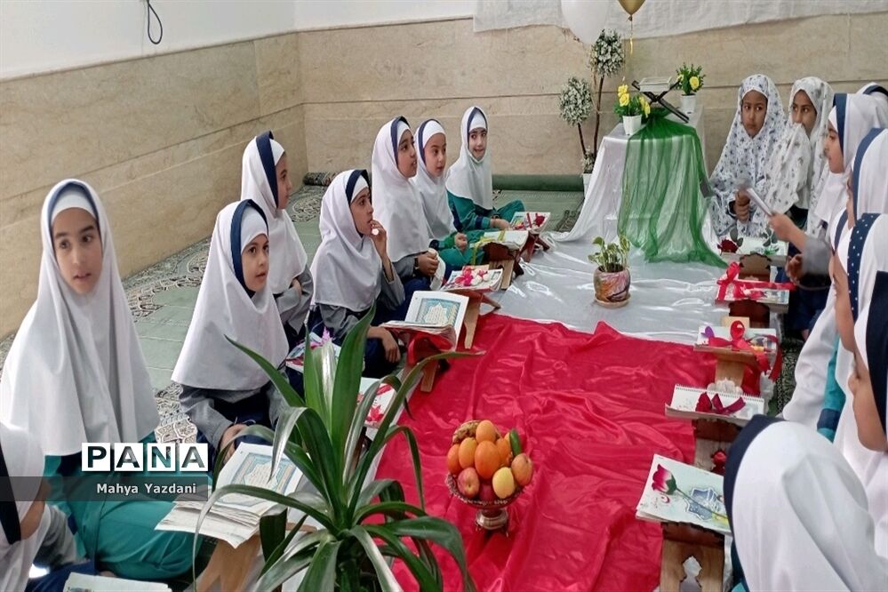 اجرای طرح‌های قرآنی درمدرسه شهرستان آباده