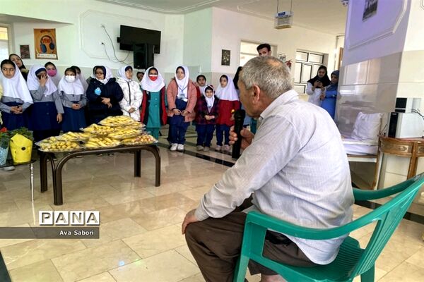 یک دنیا مهر از روز مادر تا روز پدر