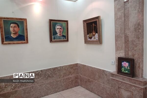 نمایشگاه گروهی هنرهای تجسمی هنرمندان اسلامشهر
